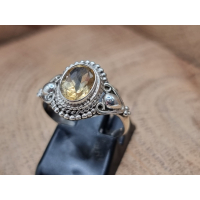 Echt zilveren ring met citrien